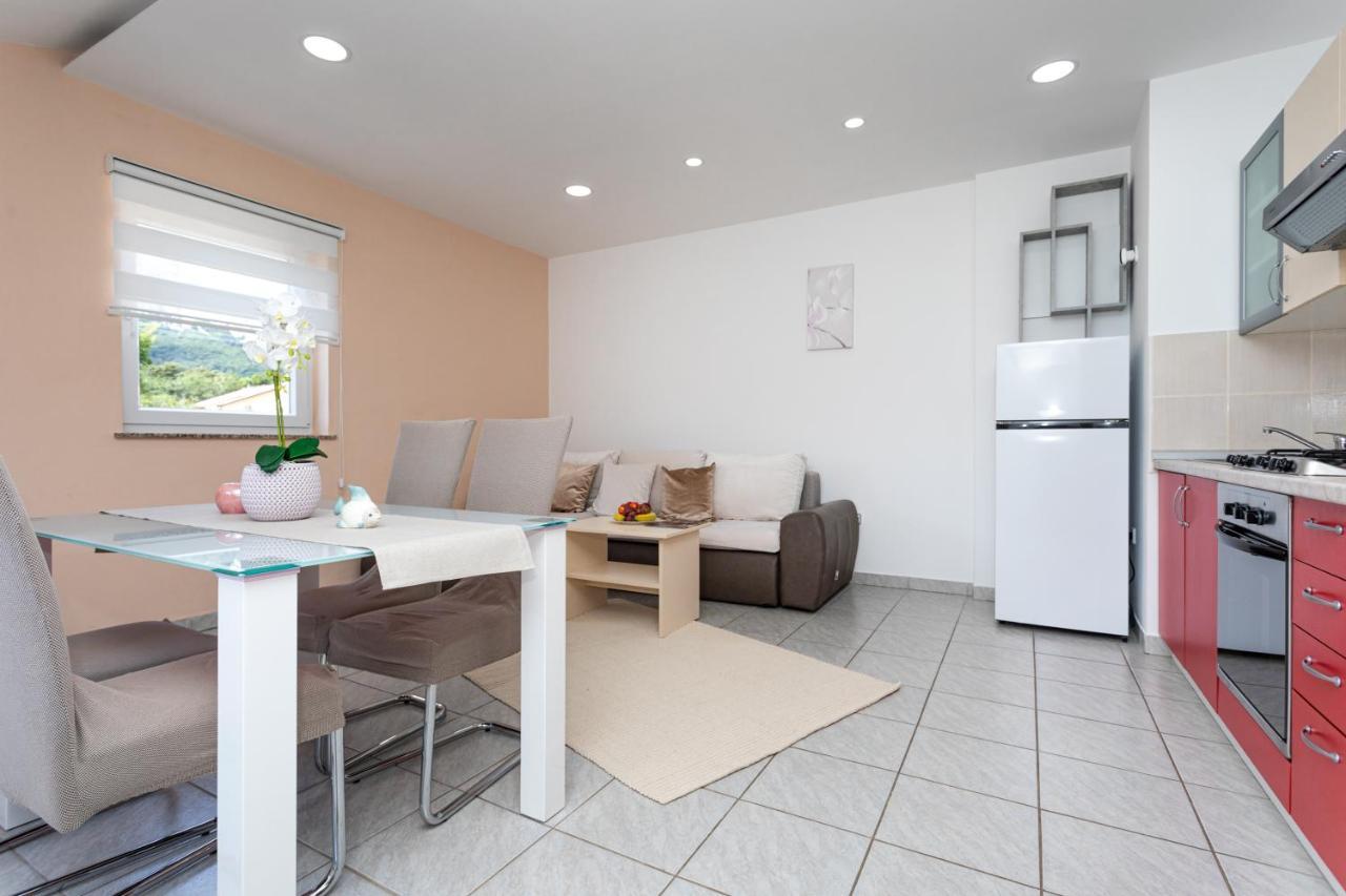Apartments La Natalli 巴斯卡 外观 照片
