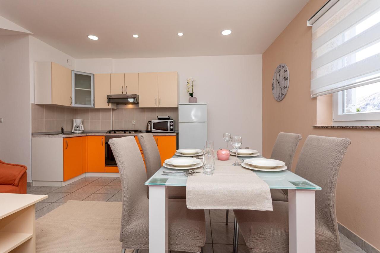 Apartments La Natalli 巴斯卡 外观 照片