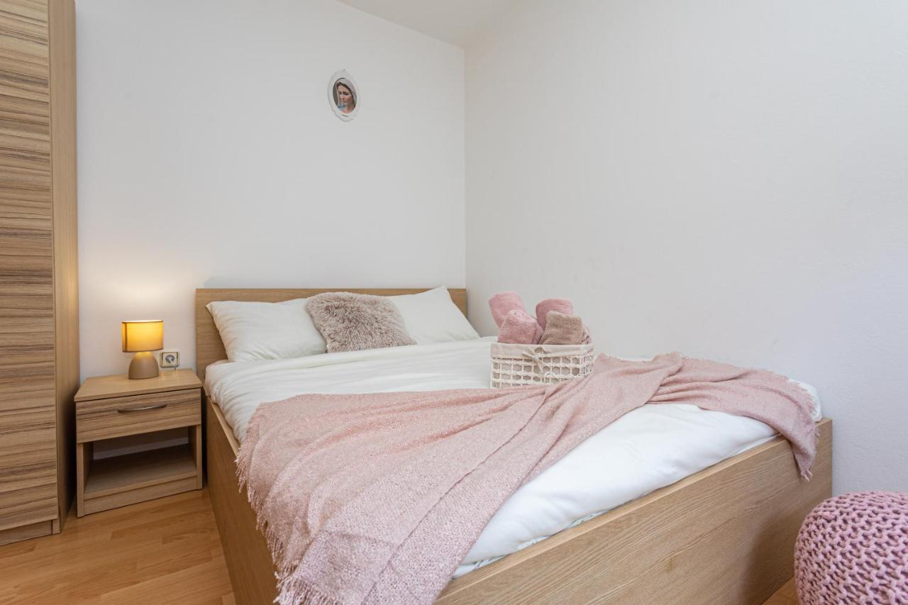 Apartments La Natalli 巴斯卡 外观 照片