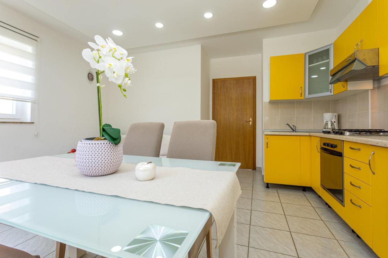 Apartments La Natalli 巴斯卡 外观 照片