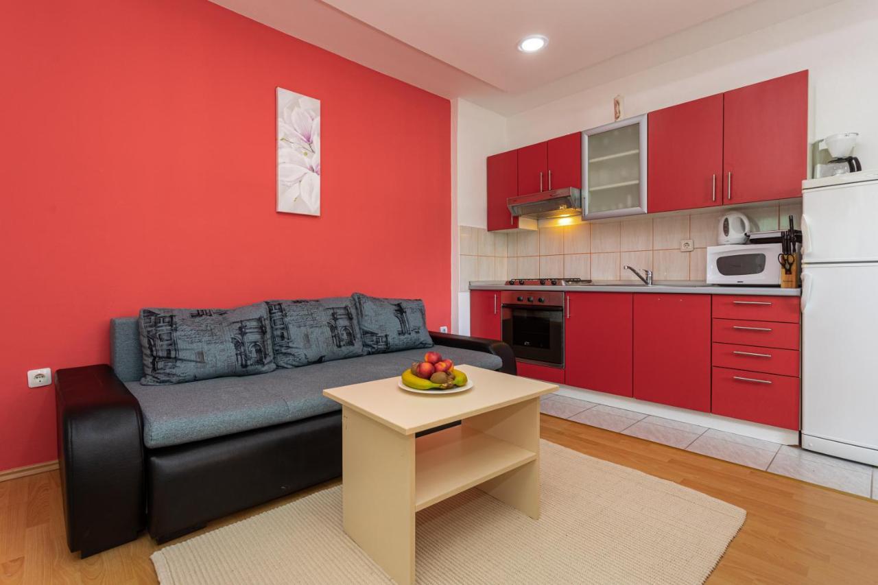 Apartments La Natalli 巴斯卡 外观 照片
